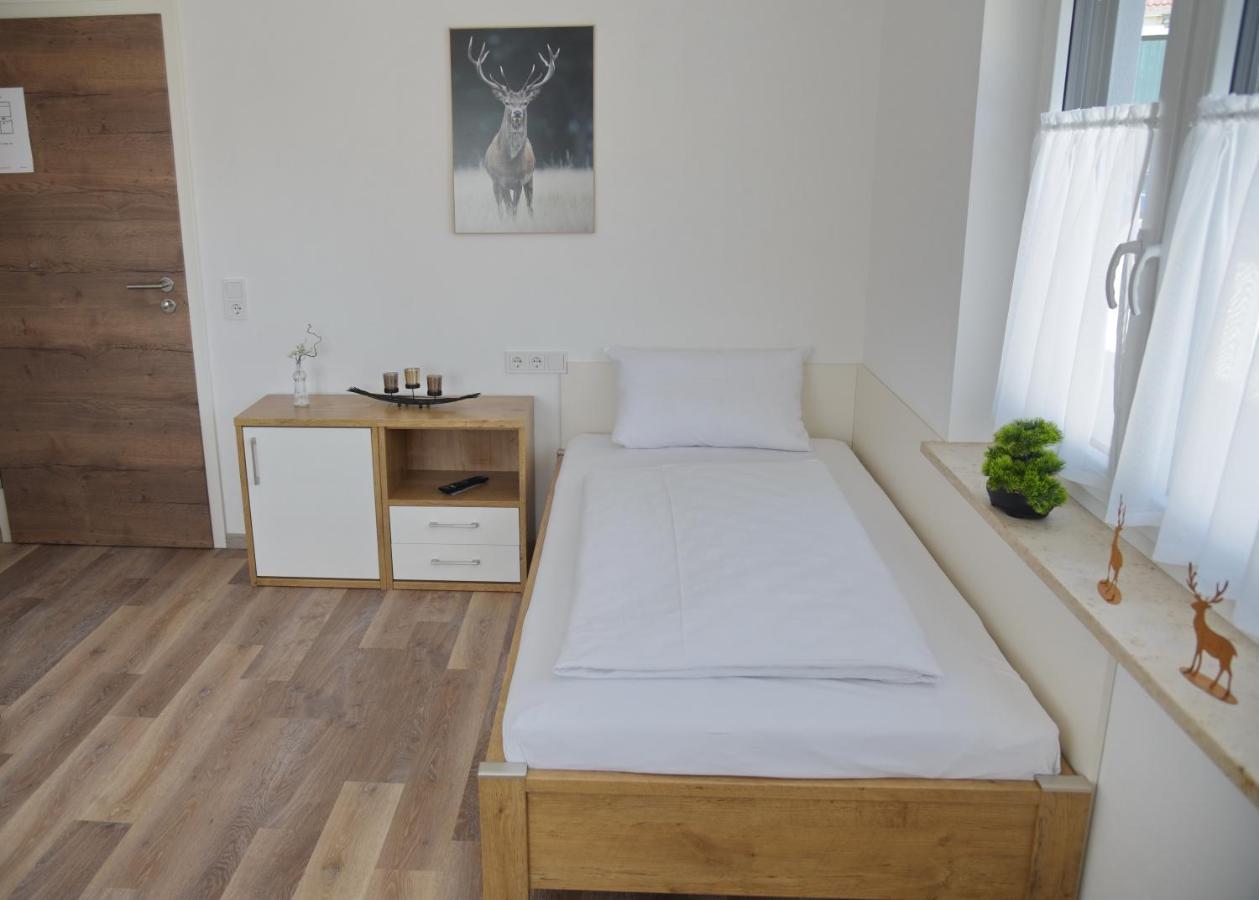 فندق Boardinghouse Jungwirth-Wohnzeit Demling المظهر الخارجي الصورة